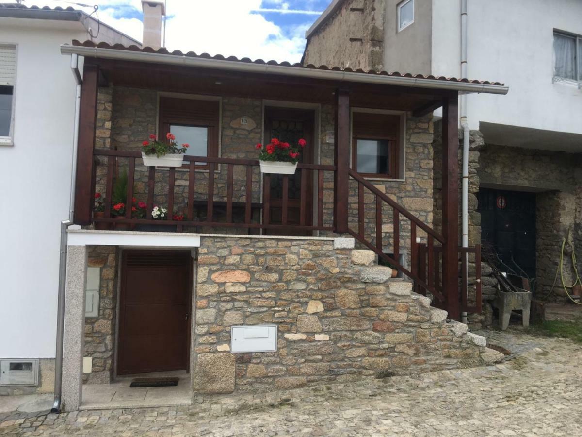 Santa Comba de Rossas Casa Freixedelo 빌라 외부 사진